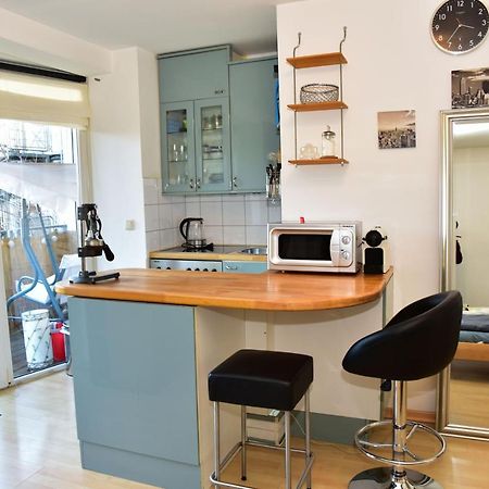 Appartment Mit Grossem Balkon Im Belgischen Viertel Кьолн Екстериор снимка